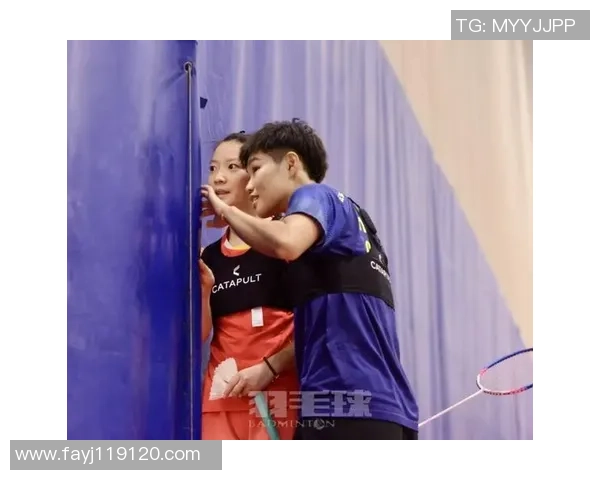 广州羽毛球队与成都羽毛球队赛后复盘速度对比分析及战术探讨